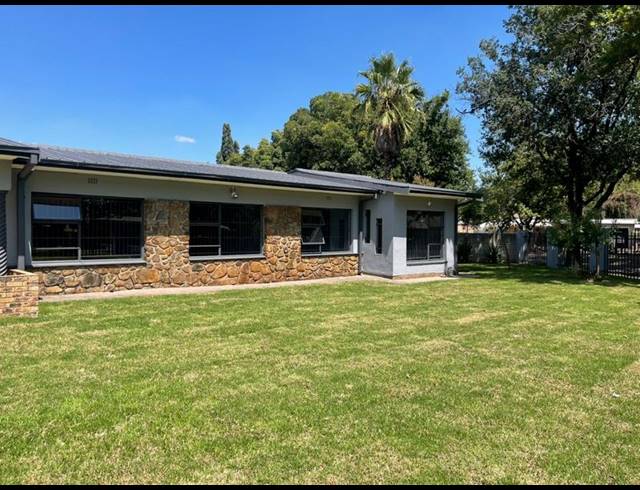 4 BEDROOM HOUSE FOR SALE IN SASOLBURG CENTRAL